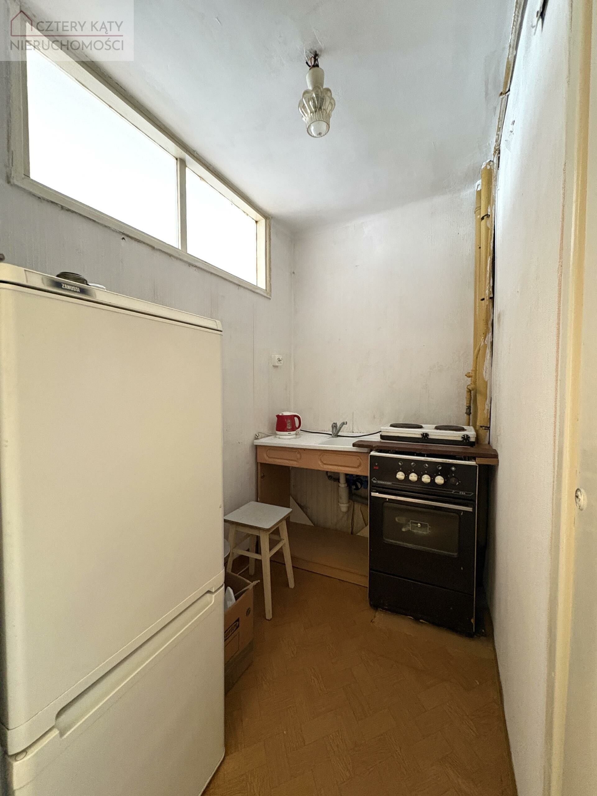 chrzanowski, Chrzanów, Chrzanów, Broniewskiego, Mieszkanie na sprzedaż